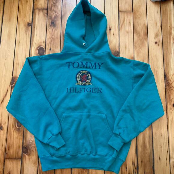 Vintage 1990s Green Tommy Hilfiger Graphic Hoodie Size Medium - Picture 3 of 5